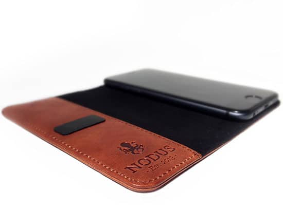 کیف چرم iPhone