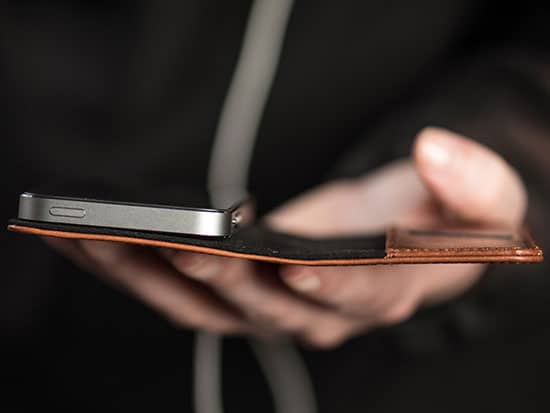 کیف چرمی iPhone